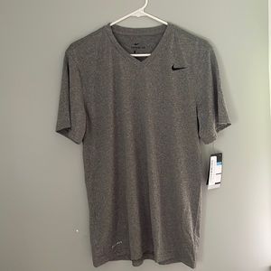Mens v-neck Nike dry fit T-shirt